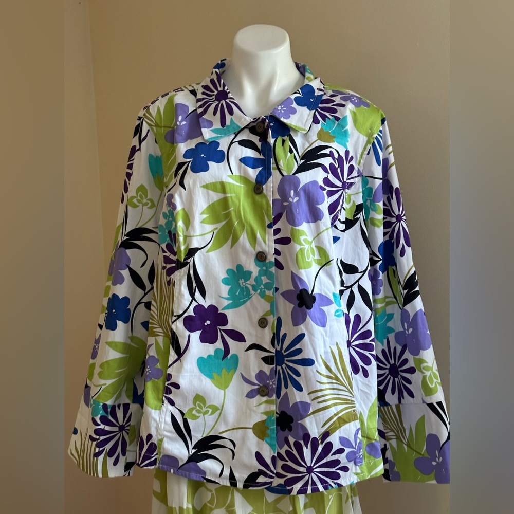 SUSAN GRAVER White W Purple Green Blues Floral Print Metal Buttons Jacket SZ 3X